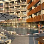 Paradiso B 210 Private Sea View