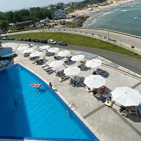 Paradiso B 210 Private Sea View